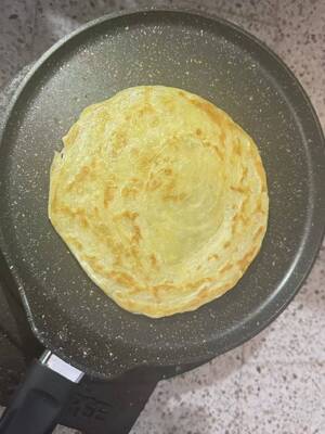 Yiyecek kalitesi paslanmaz çelik ve ayarlanabilir çalışma hızı ile tamamen otomatik Paratha üretim hattı