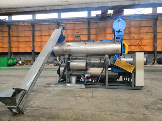 Tipik olarak, %10'dan daha az çıkış nem içeriği olan balıkları balık ezmesi haline getirmek için 50-200 KW balık ezmesi tesisi