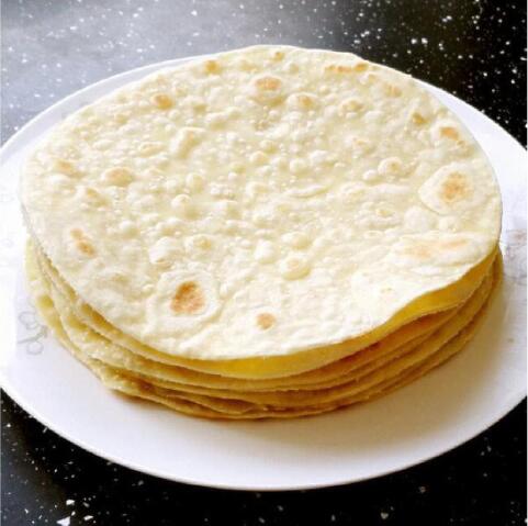 Gazlı Isıtma 3600pcs / h 12 inç Tortilla Üretim Hattı Çin Tedarikçisi 3